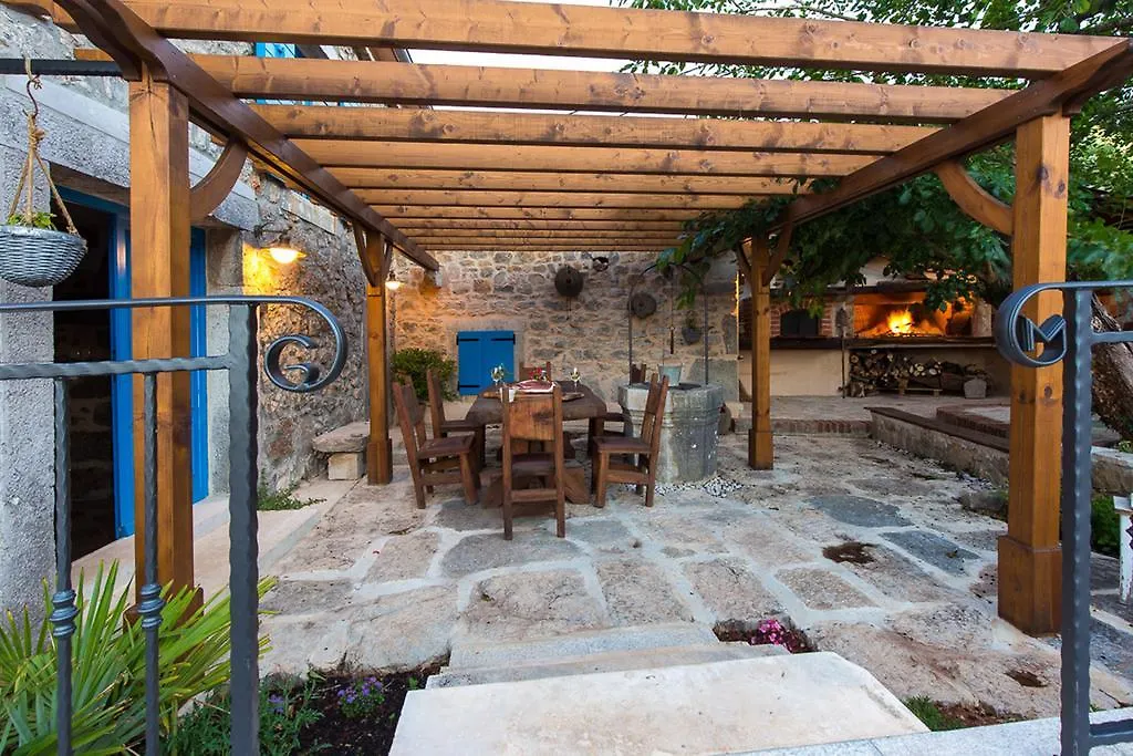 Villa Marevic Vrh  0*, Vrh (Krk) Croatia